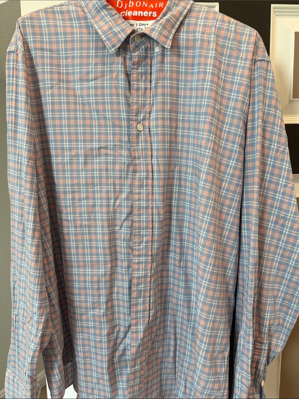 Faherty Light Blue & Pink Plaid Button-Down Shirt